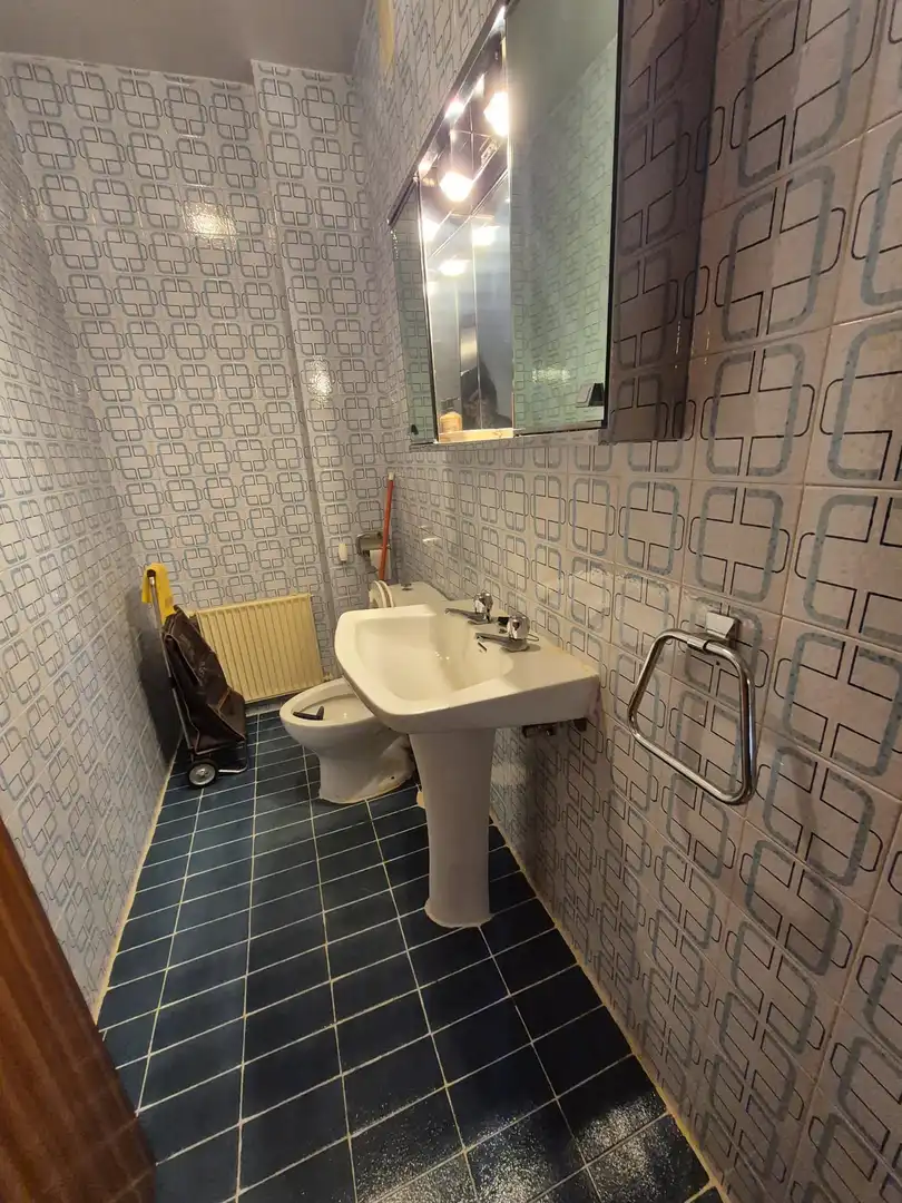 Badezimmer von Wohnung zum Verkauf in Ávila mit Heizung, Terrasse und Abstellraum