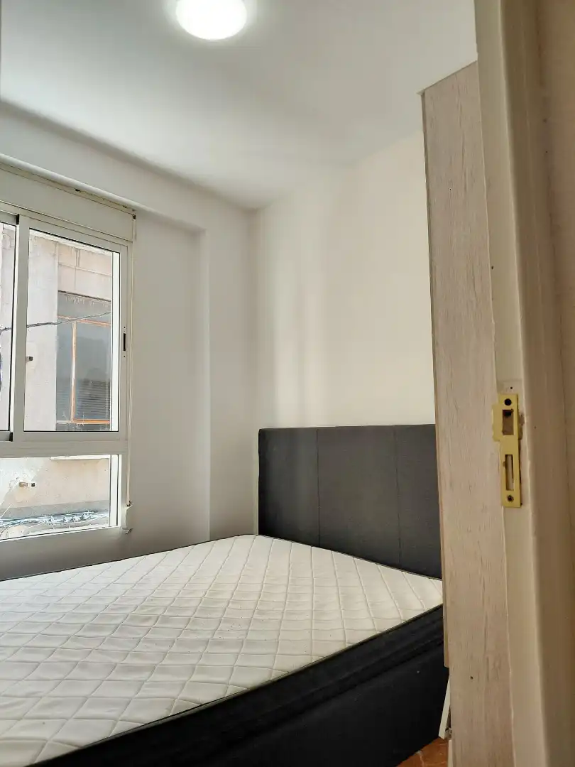 Bedroom of Flat for sale in Alzira  with Furnished