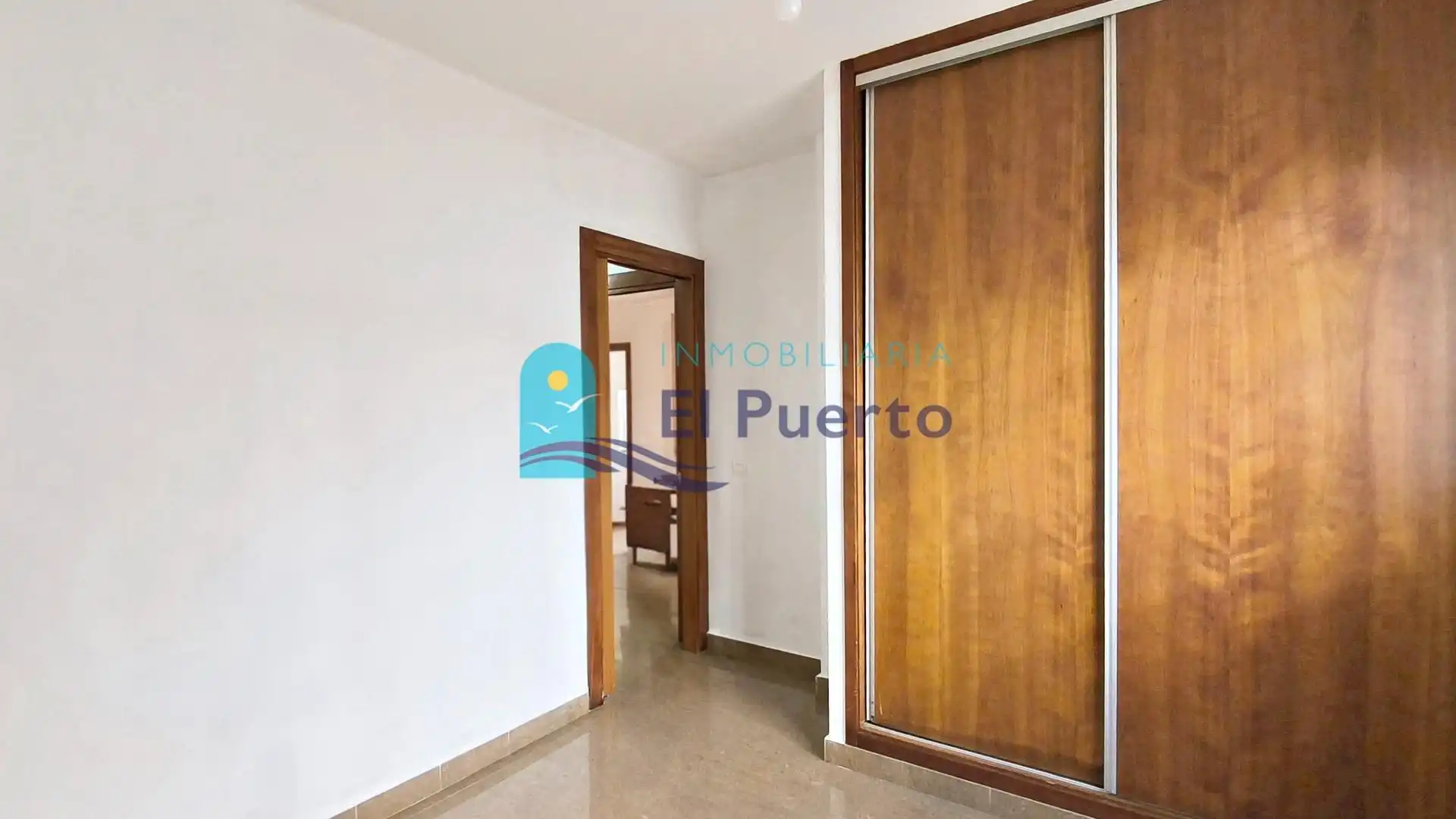 Dormitori de Apartament en venda en Mazarrón amb Alarma
