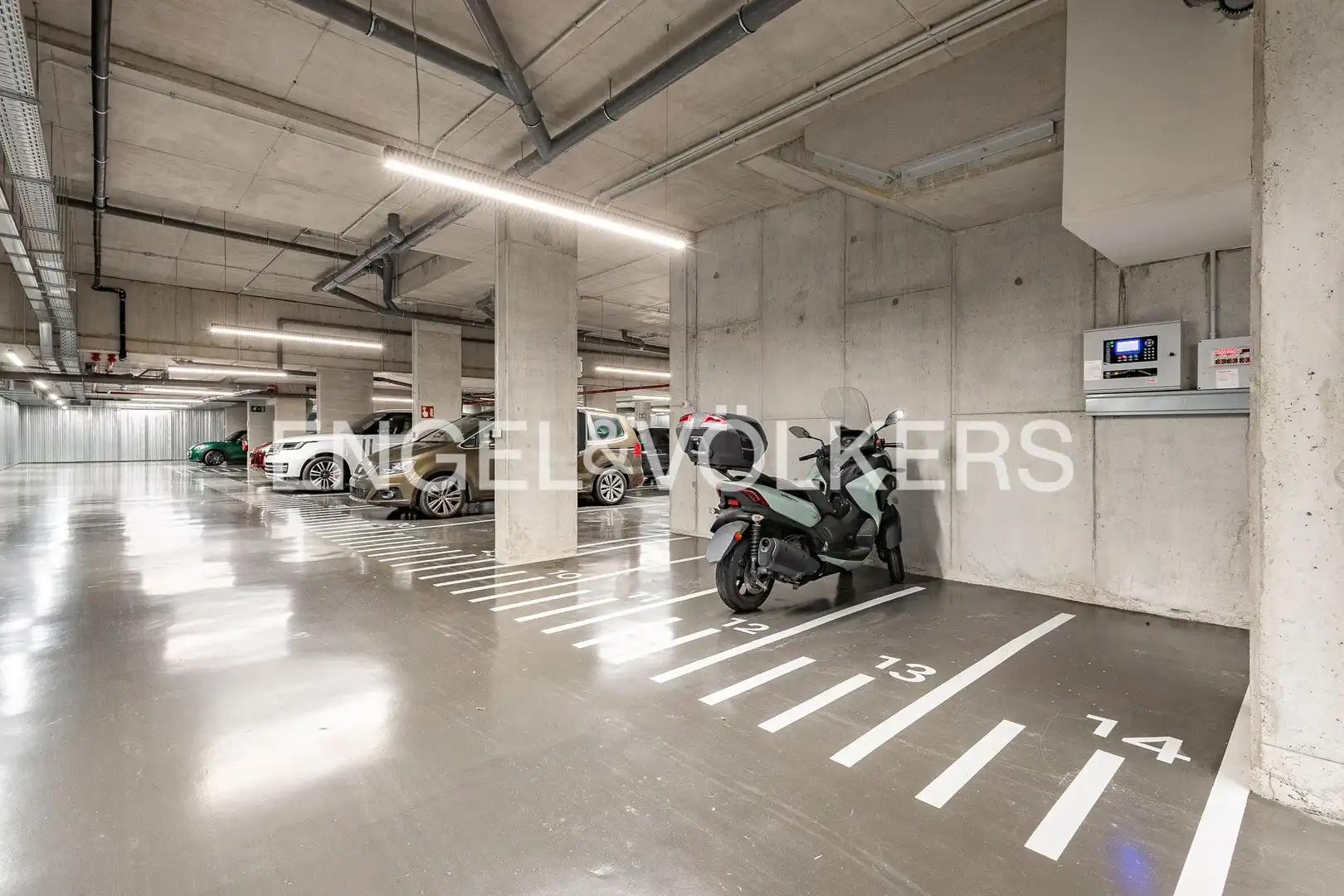 Parking of Flat for sale in Barcelona  with Air Conditioner, Heating and Terrace