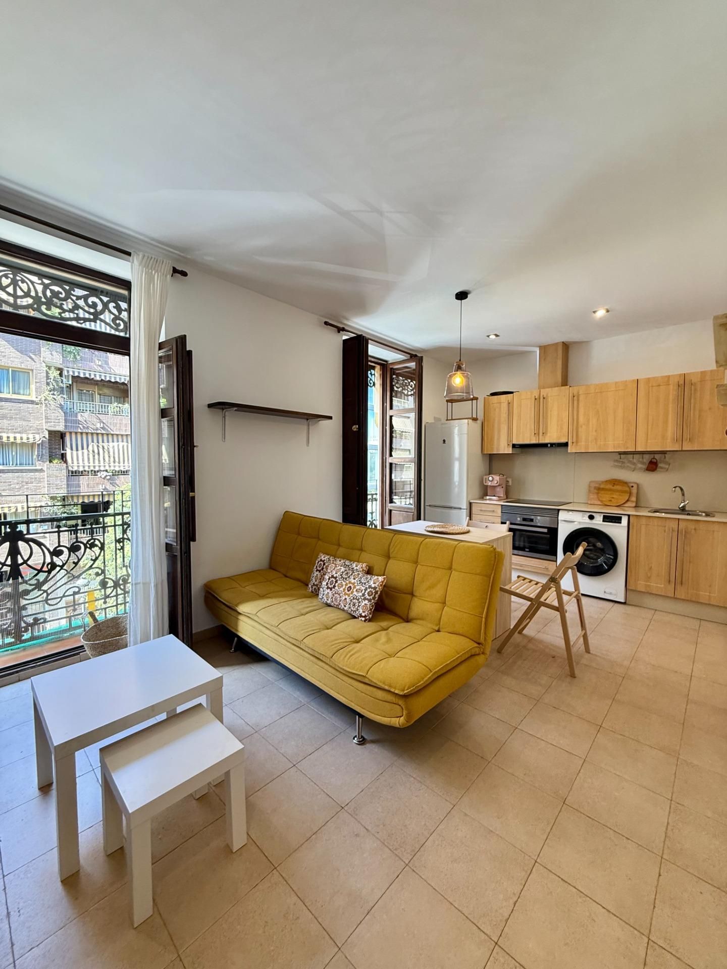 Flat to rent in Calle LITERATO GABRIEL MIRO, La Petxina