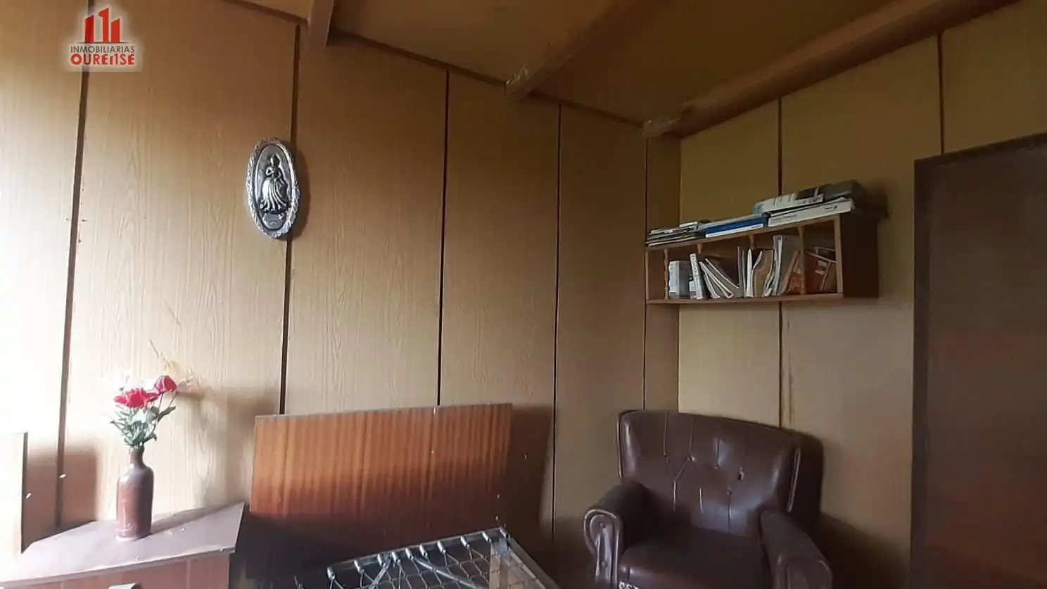 Wohnzimmer von Country house zum Verkauf in Coles mit Heizung