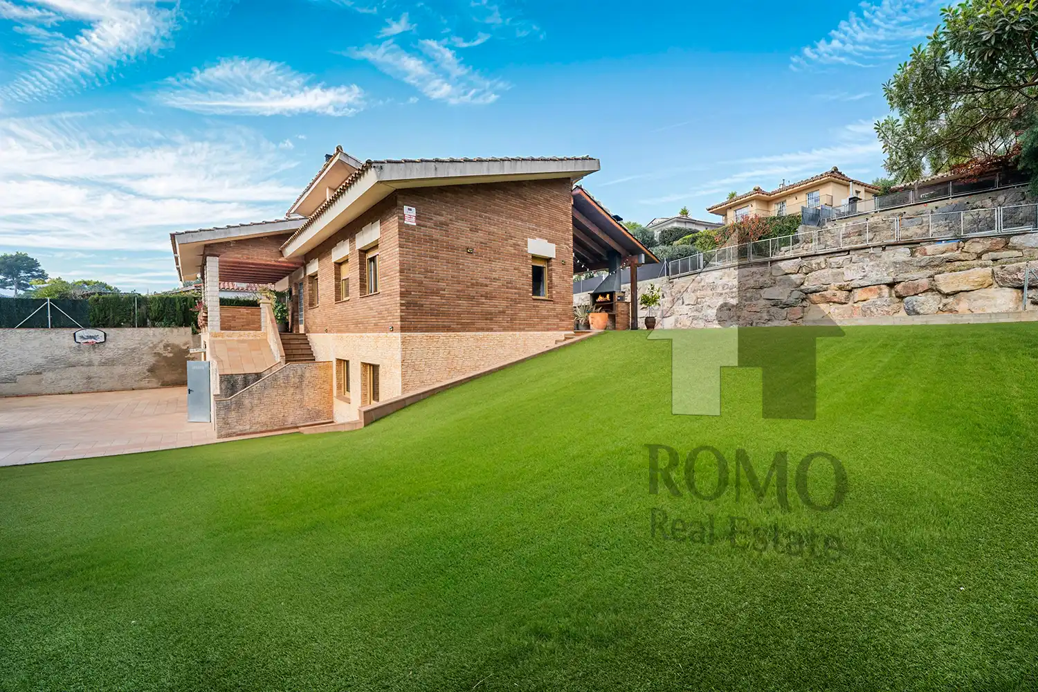 Vista exterior de Casa o xalet en venda en Bigues i Riells del Fai amb Aire condicionat, Calefacció i Jardí privat