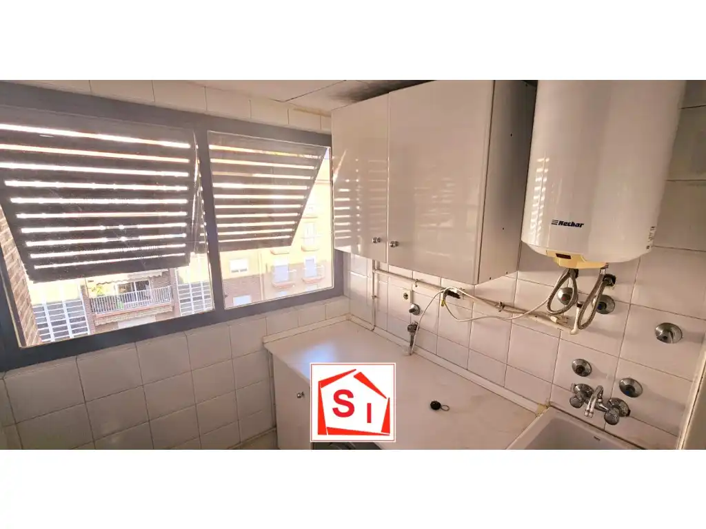 Piso con ascensor en venta en Calle Jumilla, imagen 11