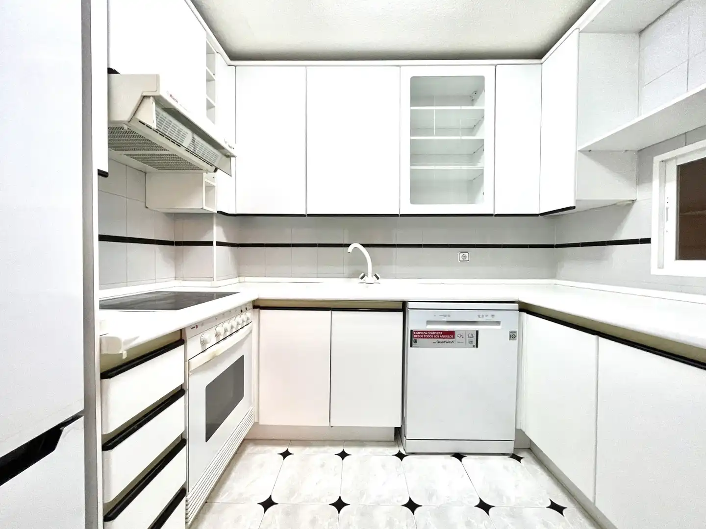 Flat for rent in DEL VALLE, Ensanche de Vallecas - La Gavia