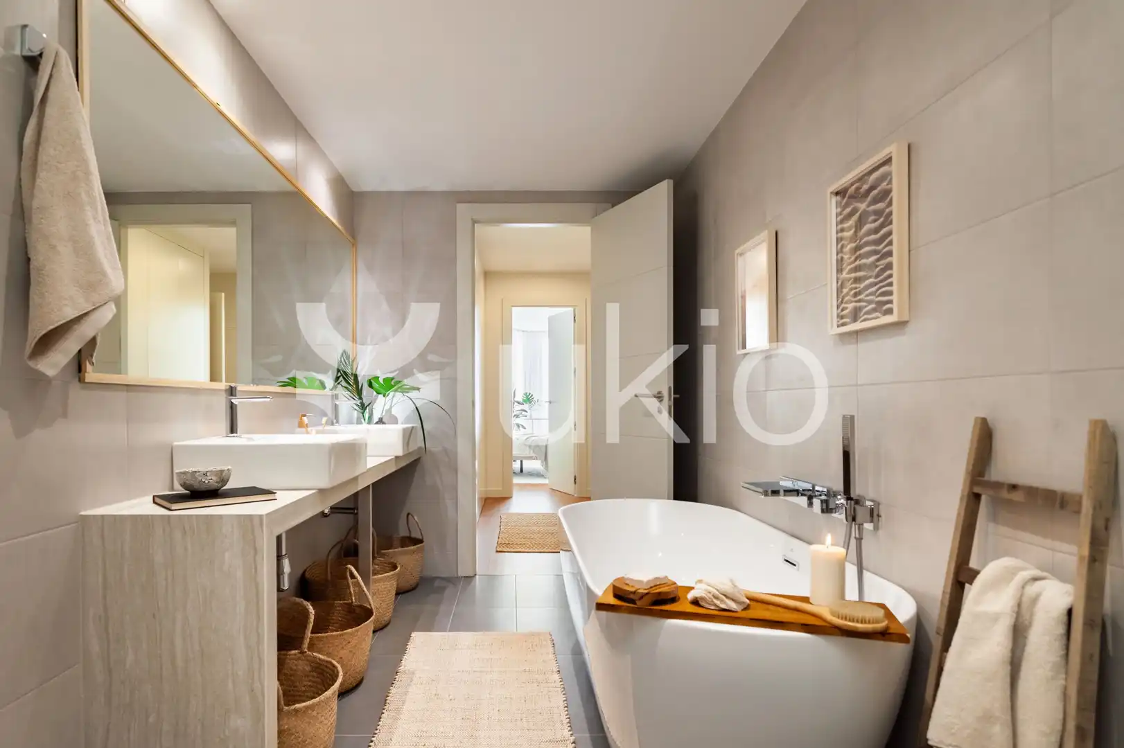 Baño de Apartamento de alquiler en Madrid con Calefacción, Terraza y Amueblado