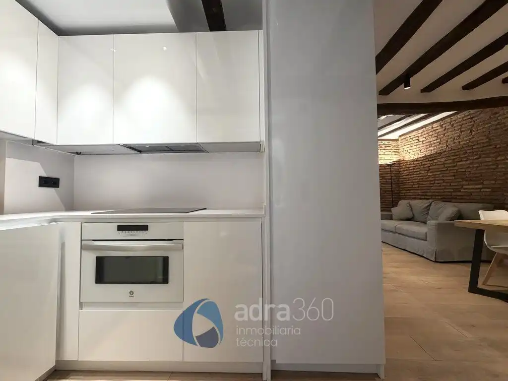 Cocina de Apartamento de alquiler en  Logroño con Calefacción y Amueblado