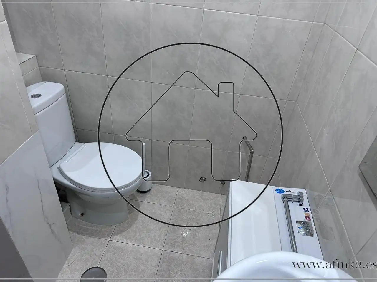 Bathroom of Flat for rent in Huelva  with Furnished
