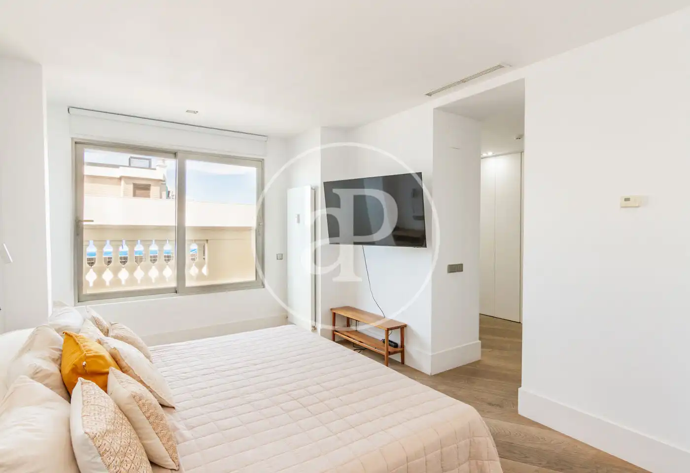 Habitación de Ático en venta en Madrid con Aire acondicionado, Calefacción y Jardín privado