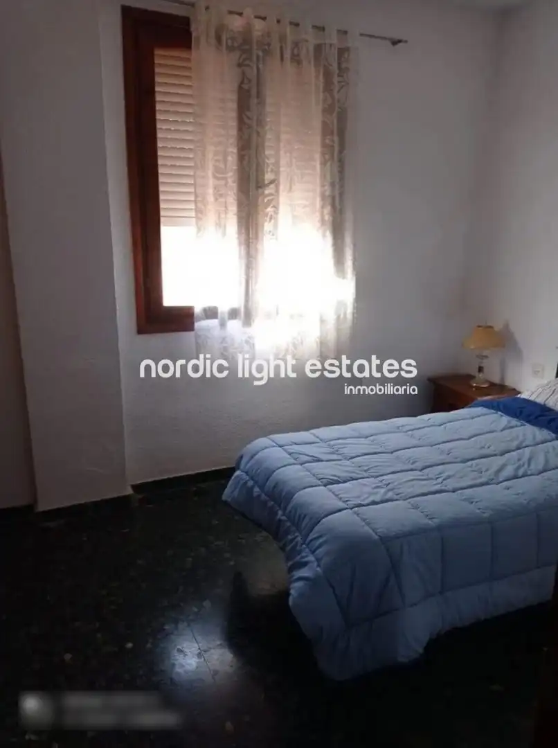 Habitación de Piso en venta en Málaga con Terraza y Piscina