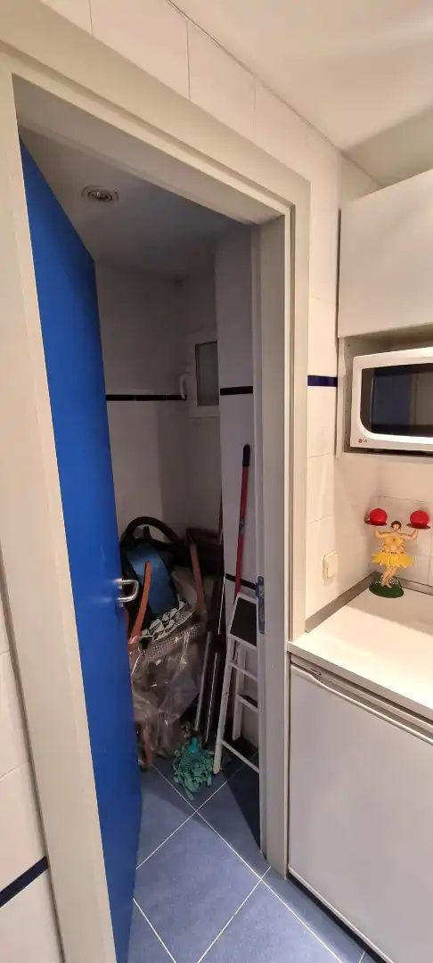 Badezimmer von Geschaftsraum zum Verkauf in Madrid mit Klimaanlage, Möbliert und Alarm