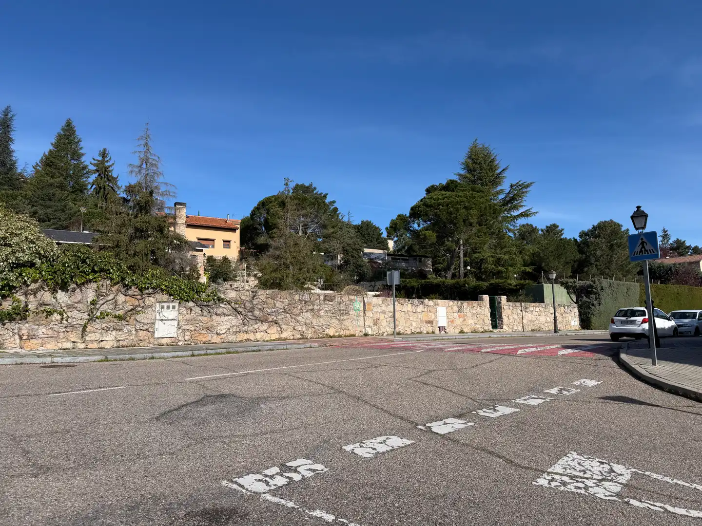 Residential land for sale in Calle Camino de Navacerrada 21