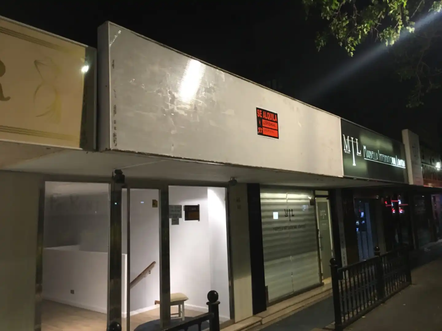 Vista exterior de Local de lloguer en Marbella Centro