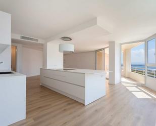 Cuina de Apartament en venda en  Palma de Mallorca amb Aire condicionat, Terrassa i Balcó