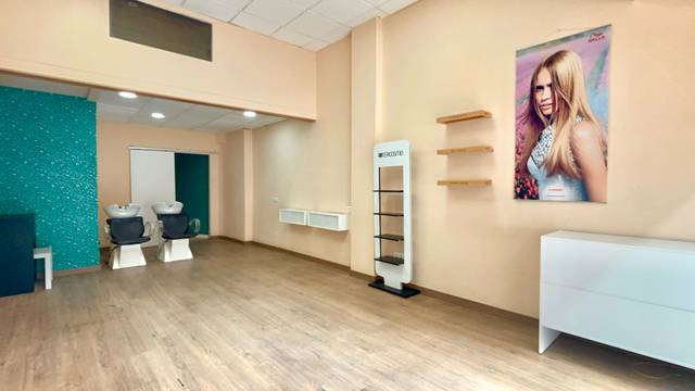Local comercial en Alquiler en La Raïosa