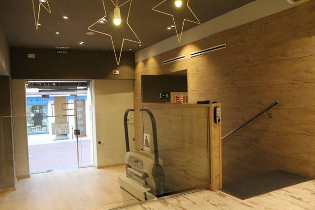 Local comercial en Alquiler en Centre - Estació