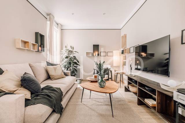 Apartamento en Alquiler en Calle de Luchana en Trafalgar