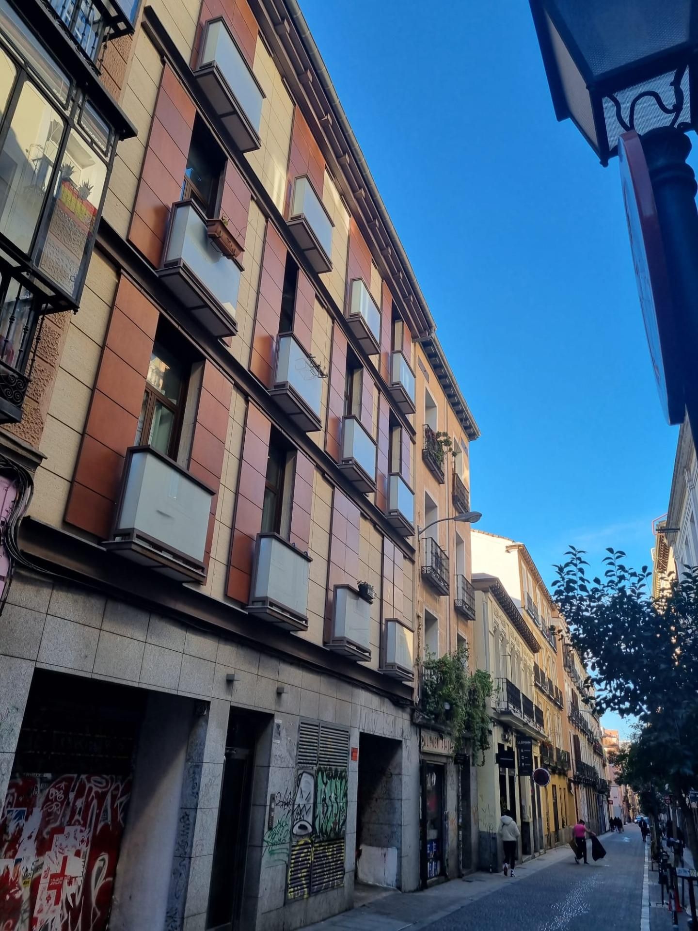 Exterior view of Garage for sale in  Madrid Capital