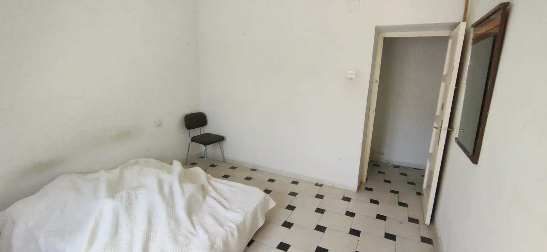 Bedroom of Flat for sale in Jaén  with Balcony