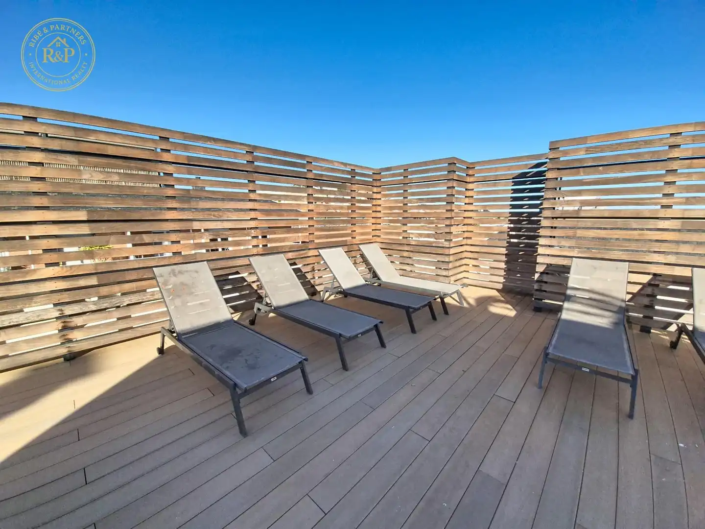Terrace of Flat for sale in Barcelona  with Heating, Storage room and Swimming Pool