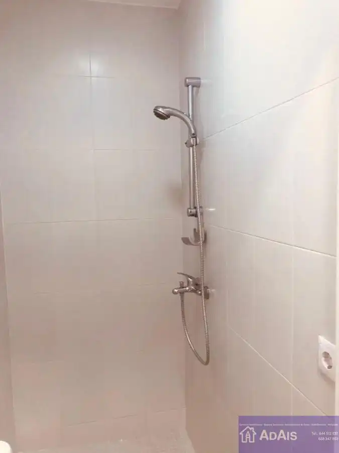Baño de Planta baja en venta en Gandia con Aire acondicionado, Calefacción y Amueblado