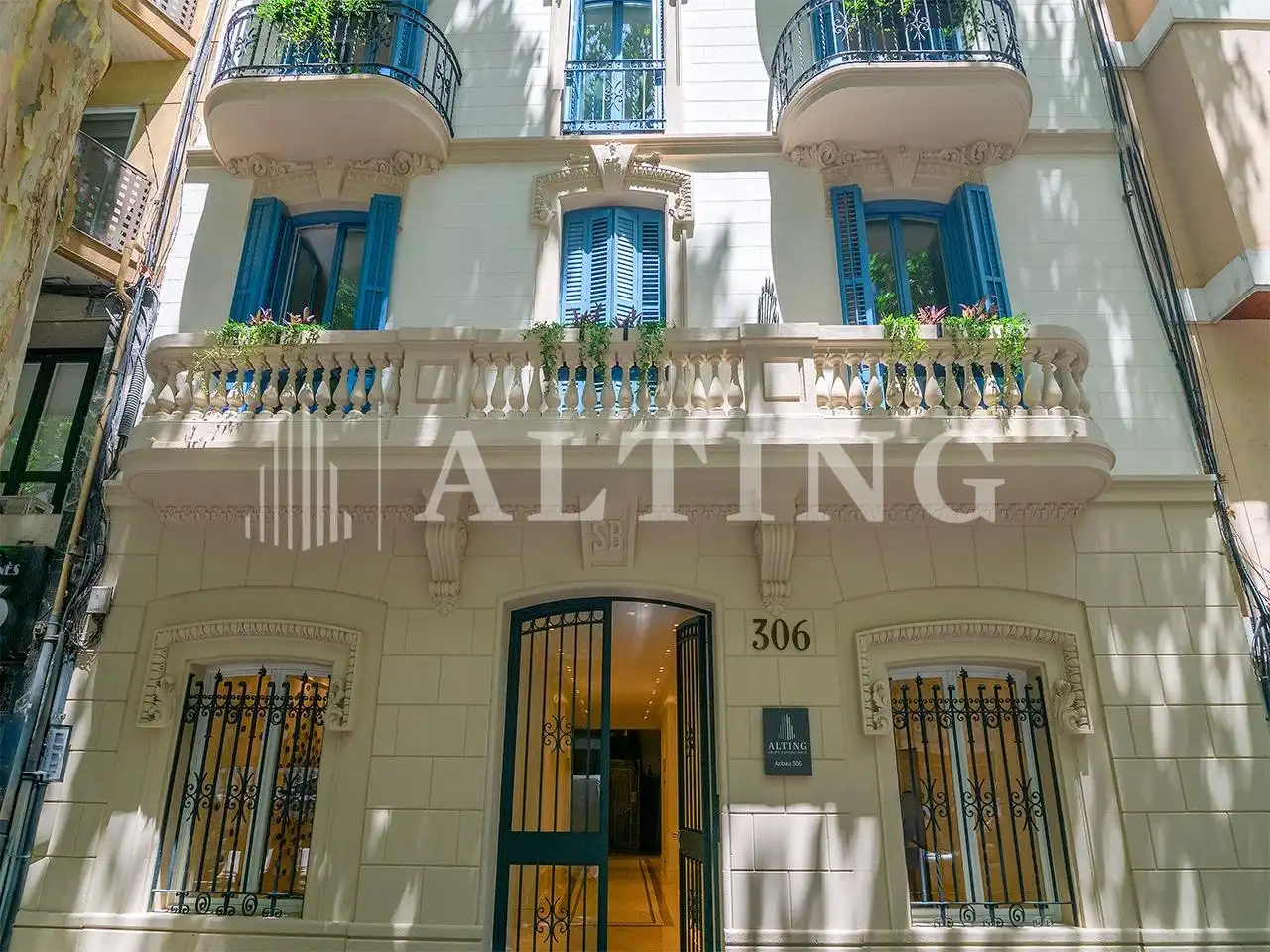 Piso con terraza en venta en Carrer Carrer Aribau 306, imagen 2