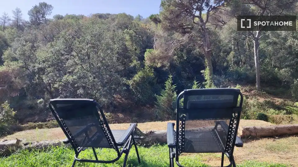 Jardí de Pis de lloguer en Vallromanes amb Aire condicionat, Calefacció i Moblat