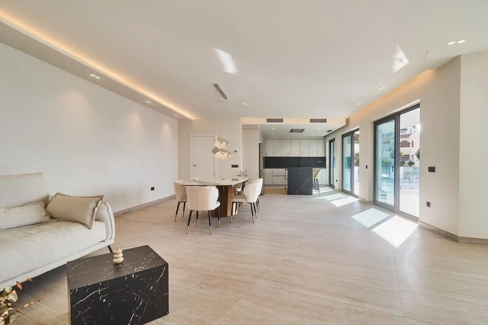 Villa mit Pool zum Verkauf in El Faro de Calaburra - Chaparral, imagen 19