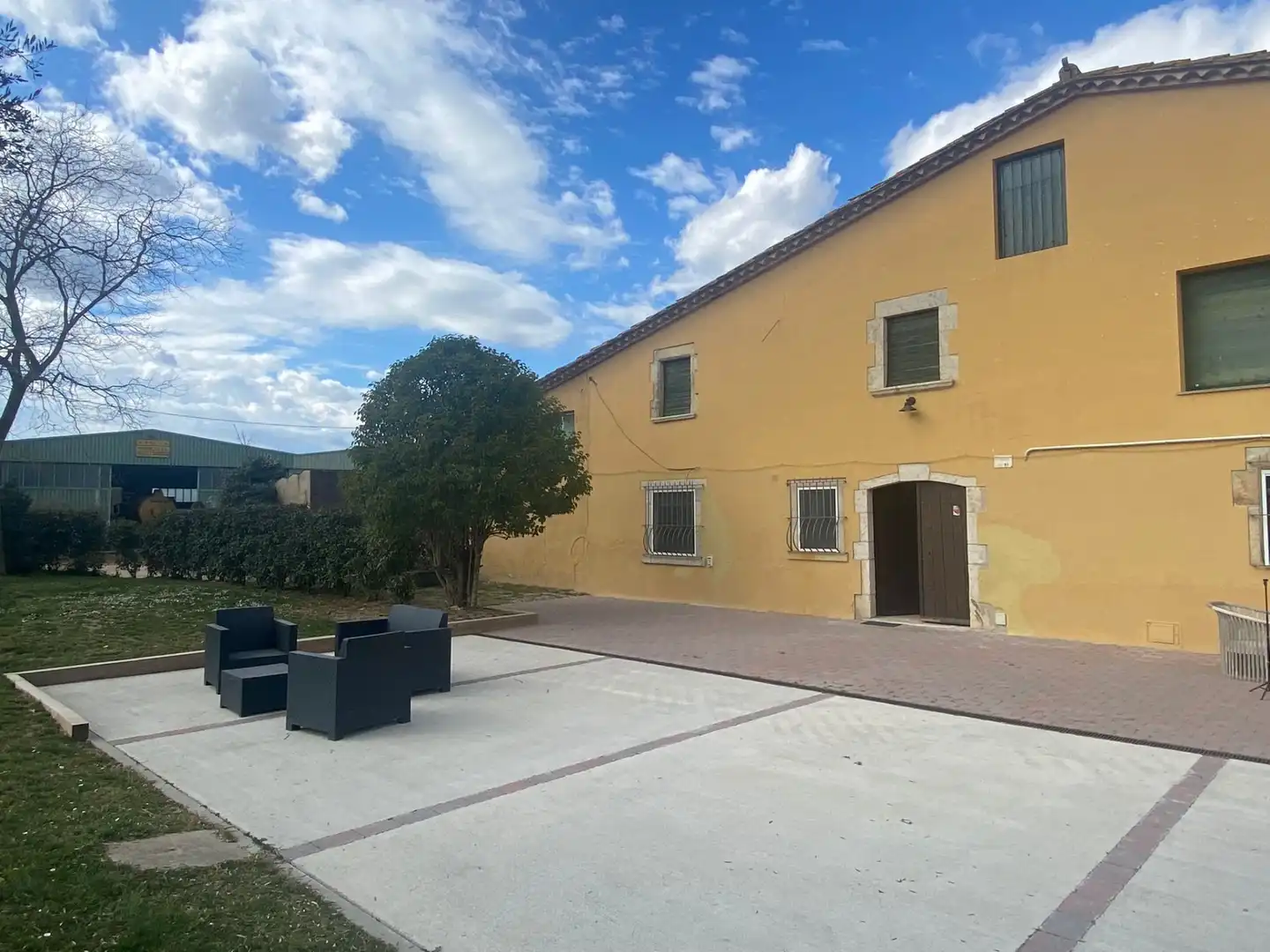 Vista exterior de Finca rústica en venda en Cassà de la Selva amb Calefacció, Terrassa i Traster