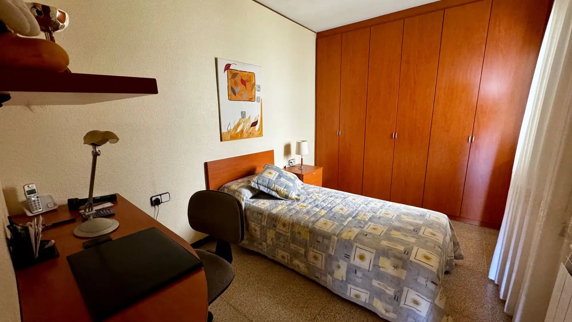 Habitación de Ático en venta en Terrassa con Aire acondicionado, Calefacción y Terraza