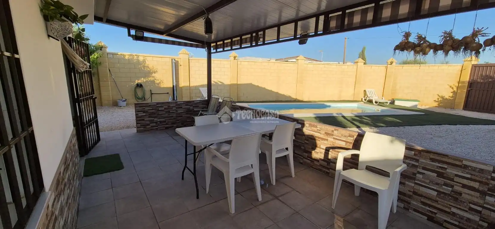 Terraza de Finca rústica en venta en Dos Hermanas con Aire acondicionado y Trastero
