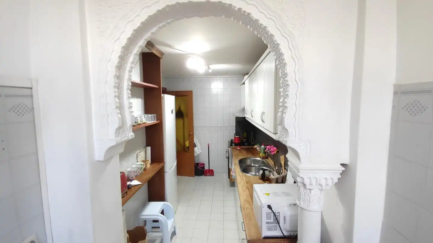 Kitchen of Flat for rent in Granada  with Heating and Furnished