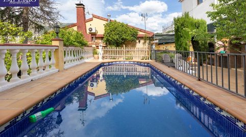 Espectacular chalet independiente con piscina en Alfacar