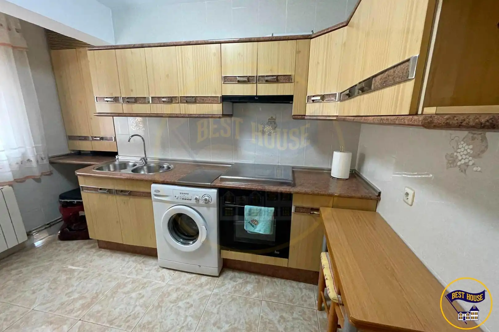 Cuina de Pis per a compartir en Cuenca amb Calefacció, Parquet i Terrassa