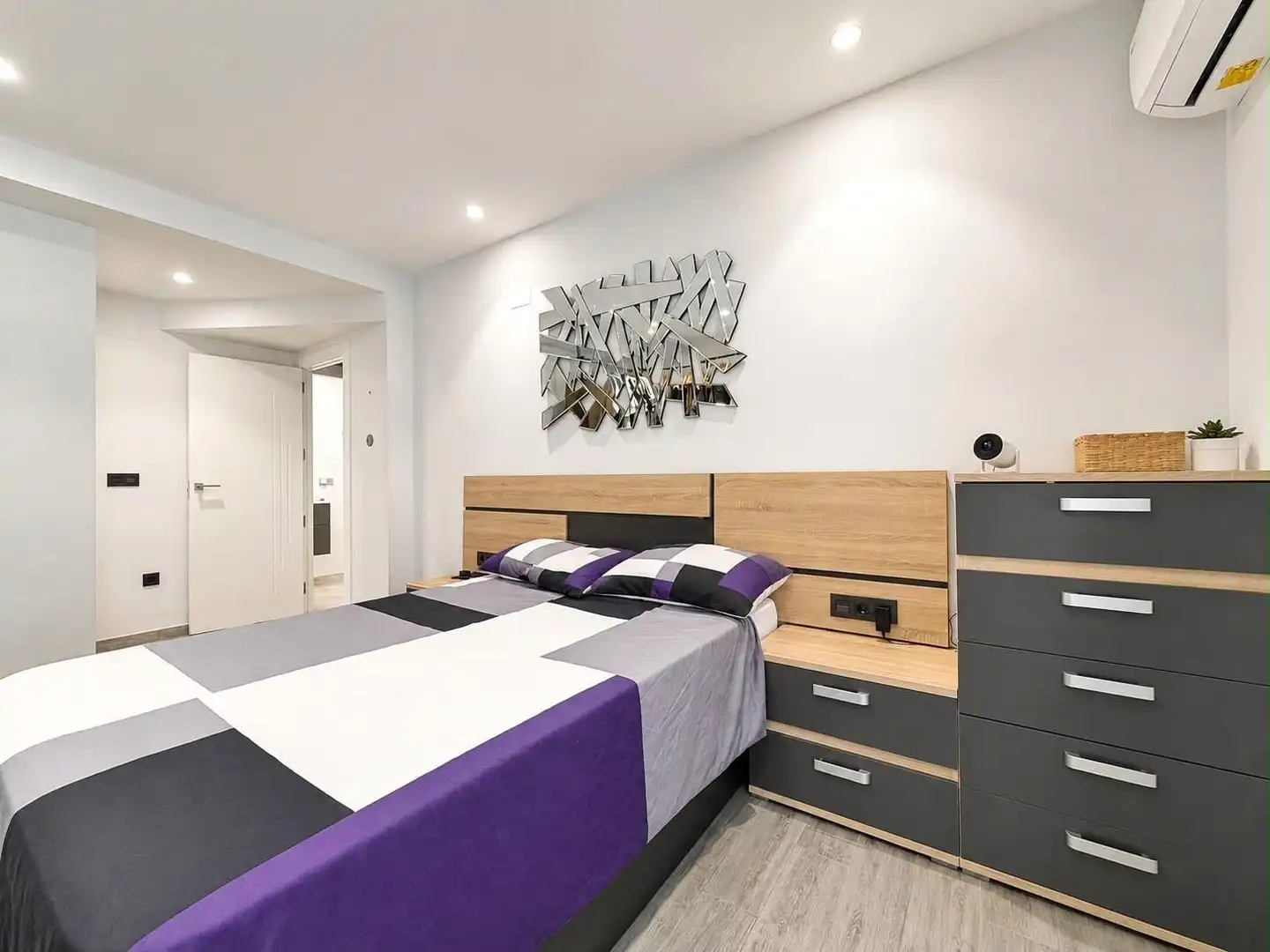 Habitación de Piso en venta en Plaza de Toros - Avenida Chapí - Trinquete  