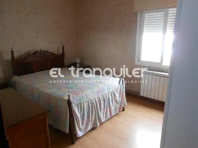 Habitación de Piso en venta en Madrid con Parquet, Terraza y Amueblado