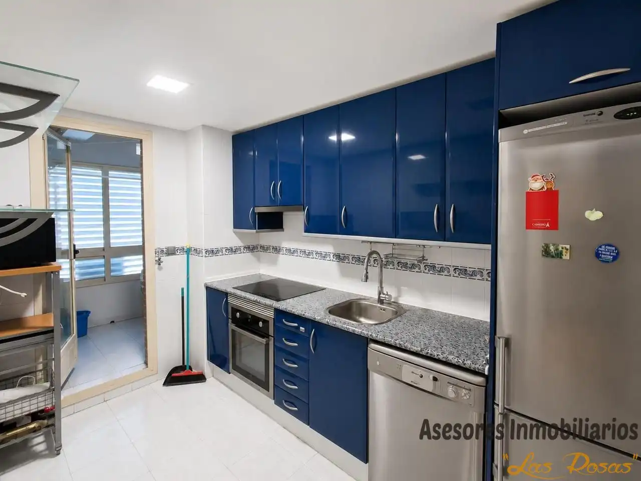 Küche von Wohnung zum Verkauf in Madrid mit Klimaanlage, Heizung und Parkett