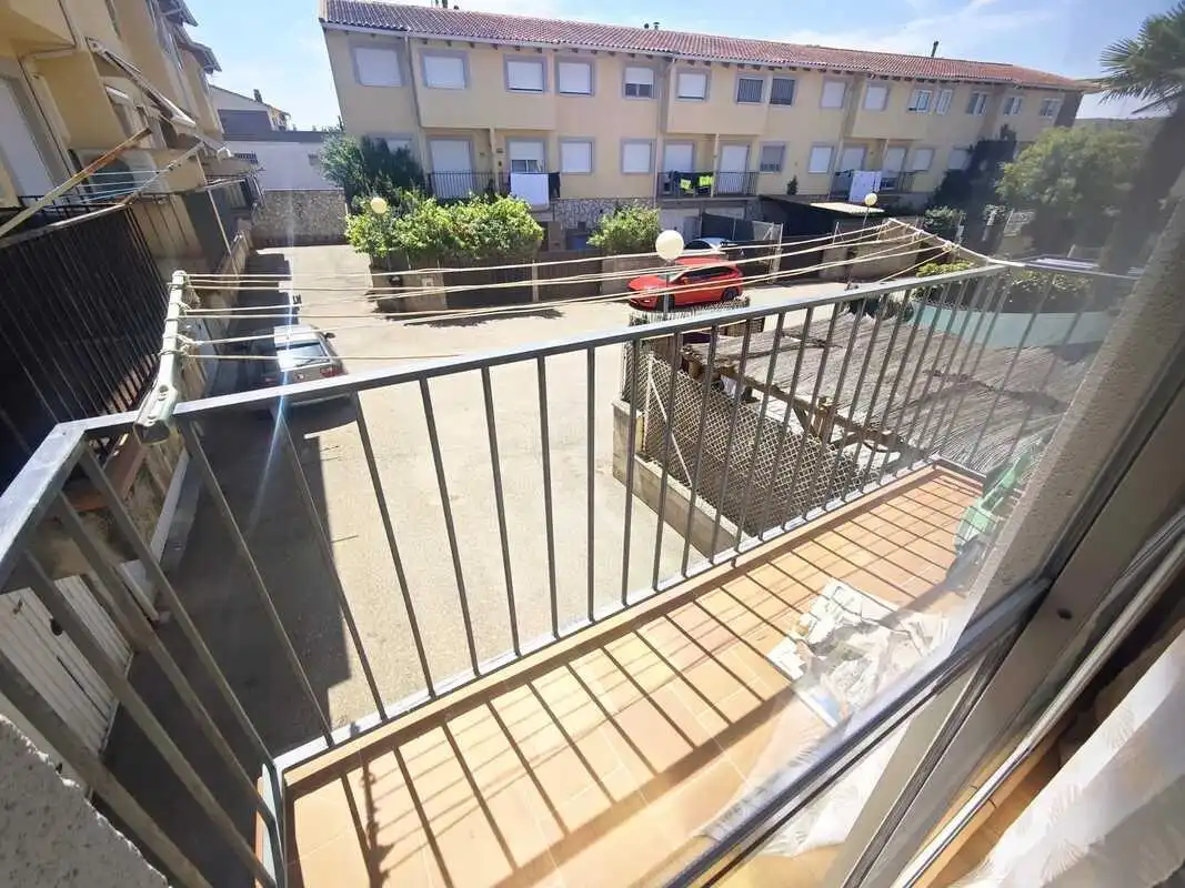 Terraza de Casa adosada en venta en Paracuellos de Jiloca con Aire acondicionado, Calefacción y Jardín privado