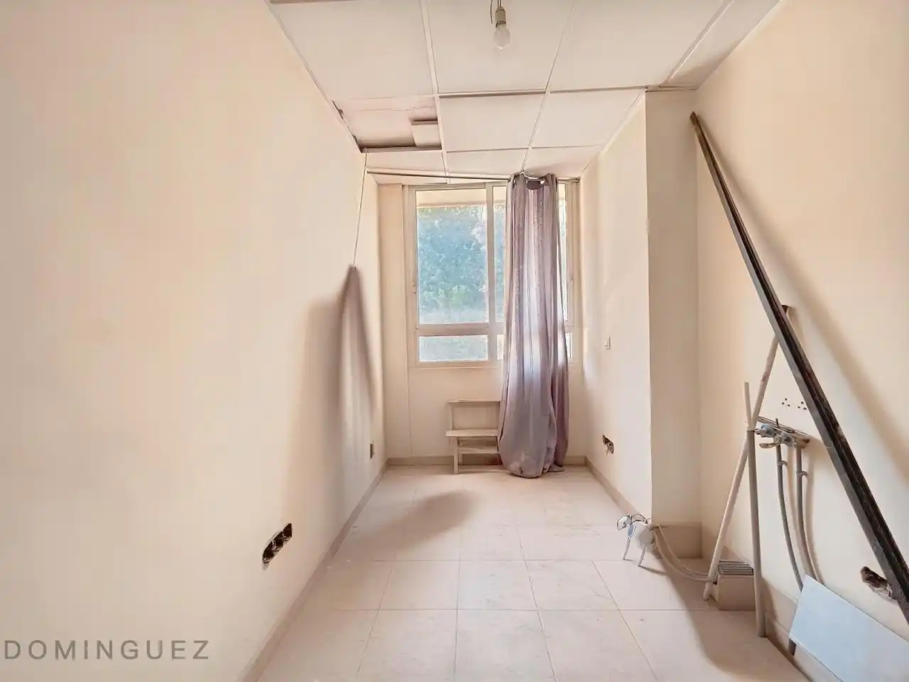Dormitori de Planta baixa en venda en Vigo 
