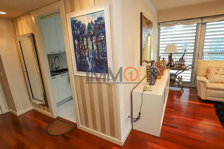 Sala de estar de Piso en venta en Barcelona con Calefacción y Terraza