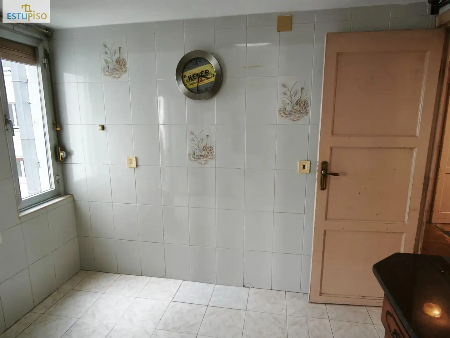 Bany de Pis en venda en Vitoria - Gasteiz amb Calefacció, Parquet i Terrassa
