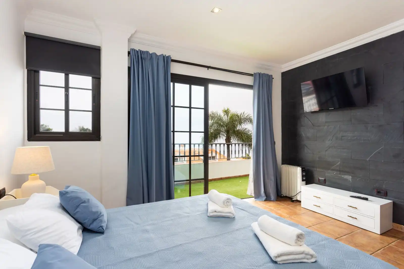 Bedroom of Detached homes for sale in El Sauzal  with Private garden, Terrace and Balcony