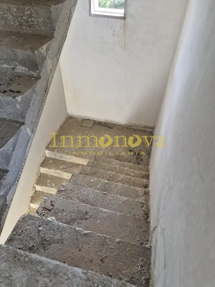 Casa o chalet en venta en A Merca   con Calefacción, Jardín privado y Terraza
