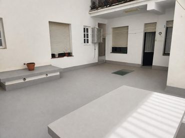 Pis amb balcó en venda a Centro