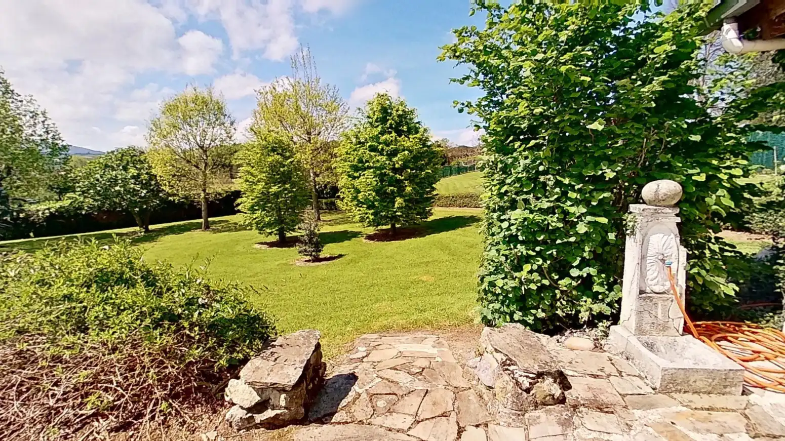 Jardín de Casa o chalet en venta en Reocín con Calefacción, Jardín privado y Terraza
