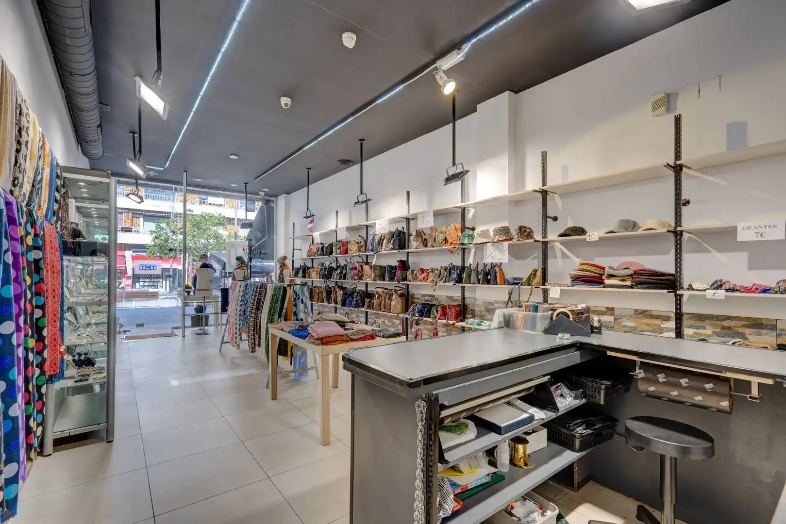 Locale commerciale in vendita a Centro - Mendibil - Santiago, imagen 19