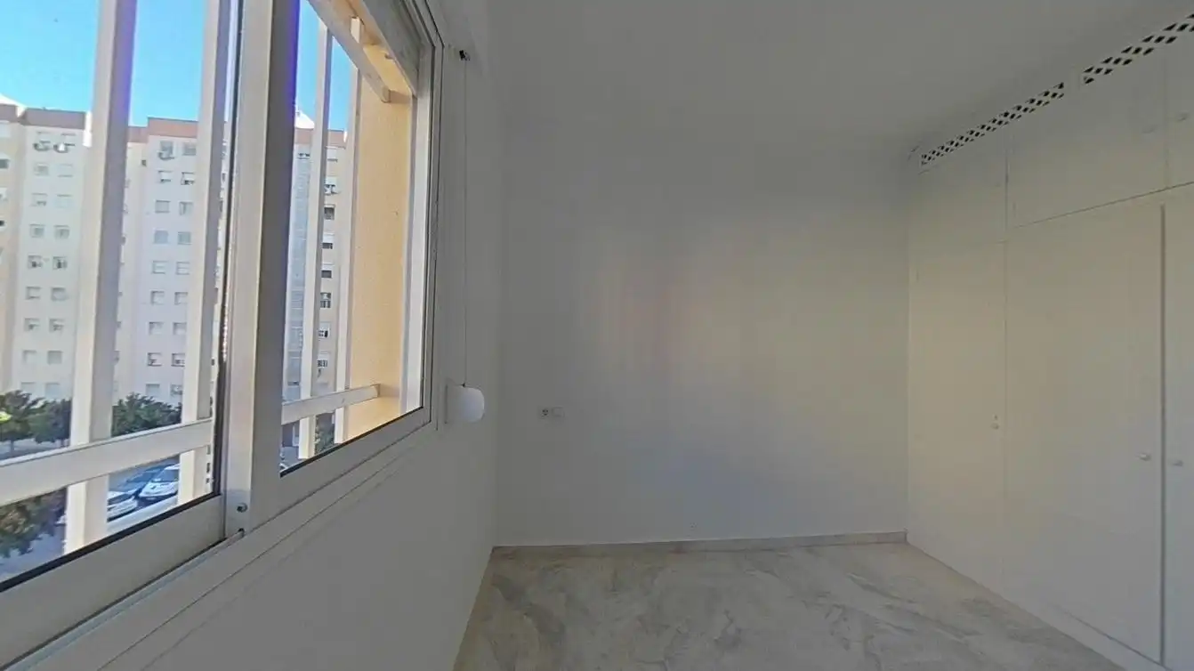 Habitación de Piso en venta en Sevilla