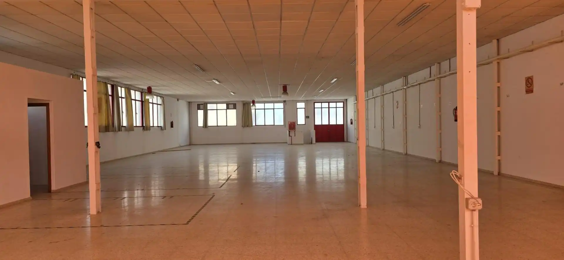Nave industrial de alquiler en Elche / Elx
