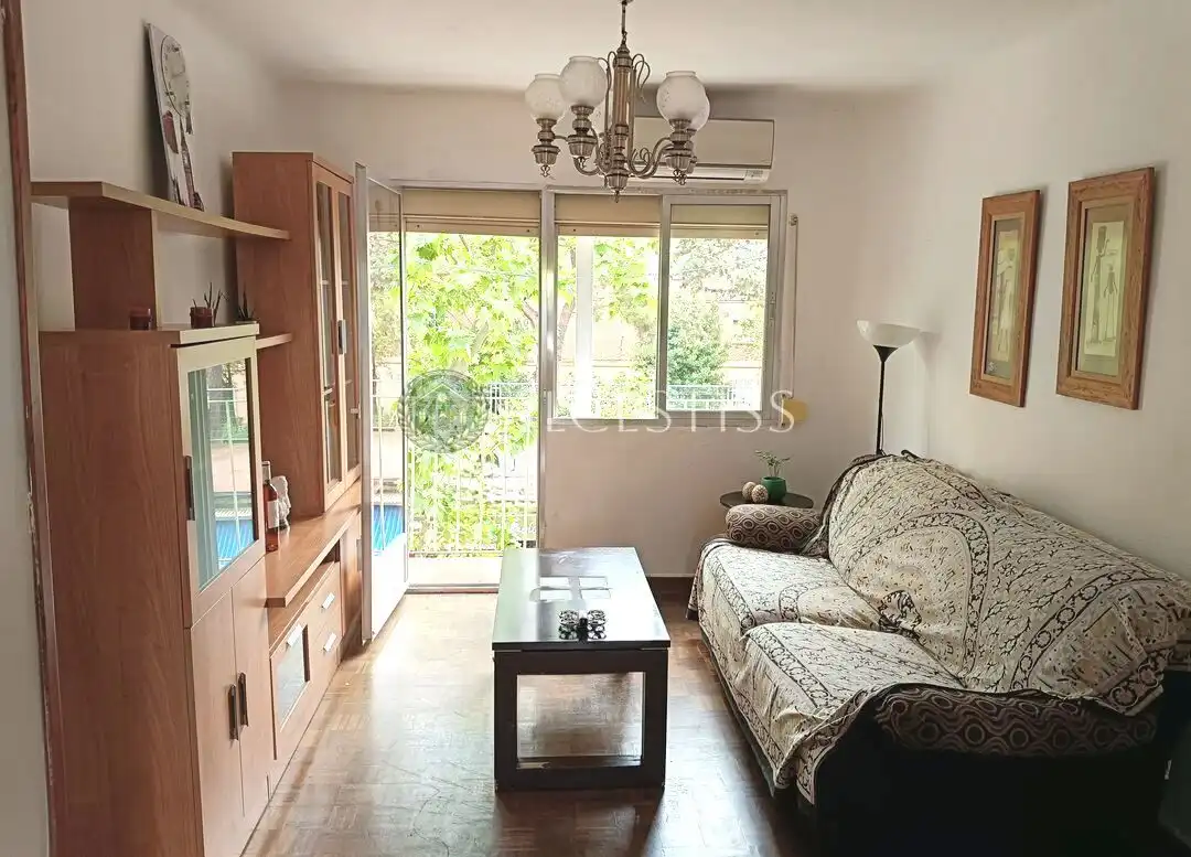 Piso en venta en Simancas, San Blas