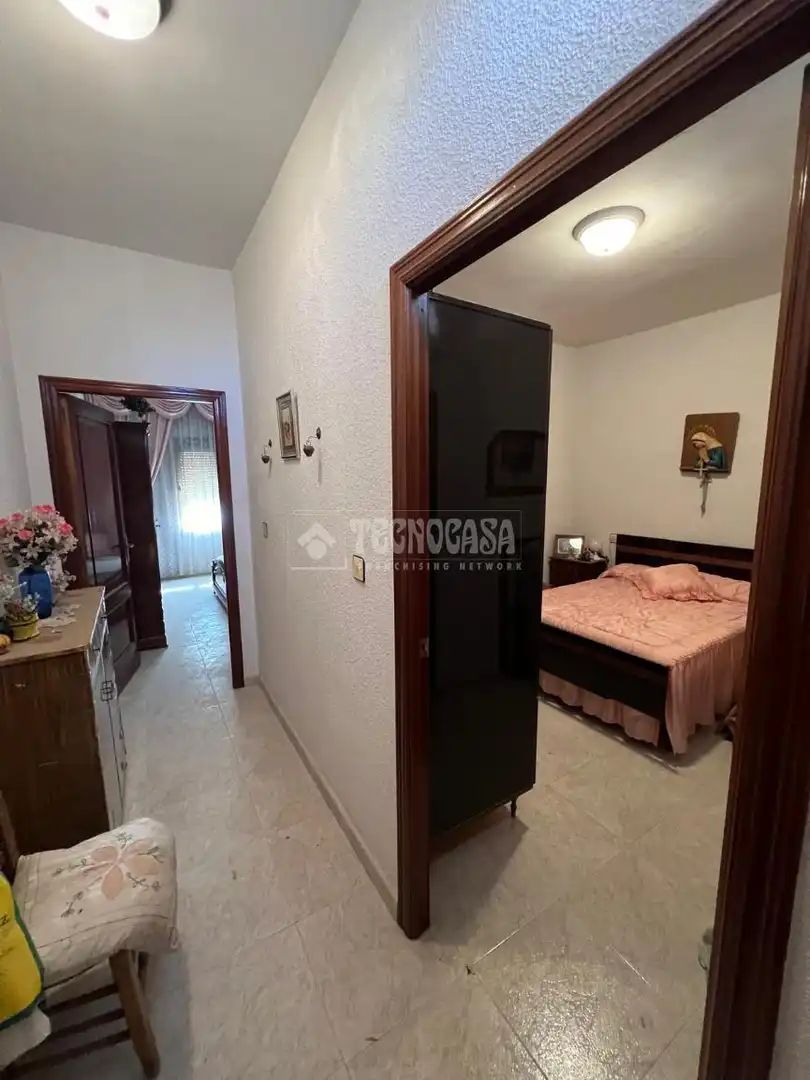 Habitación de Casa adosada en venta en Baeza con Aire acondicionado y Jardín privado